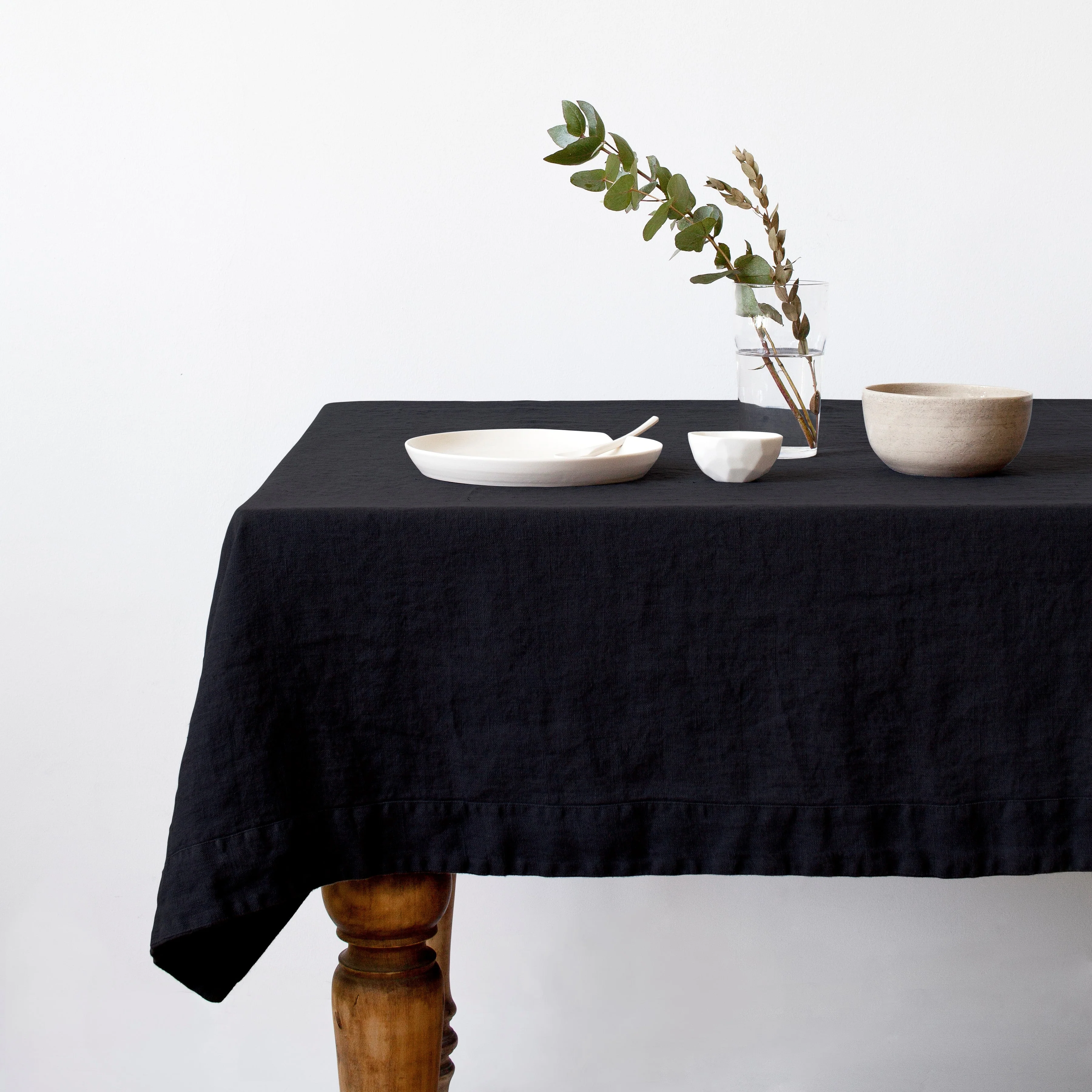 Black Linen Tablecloth - Image 2