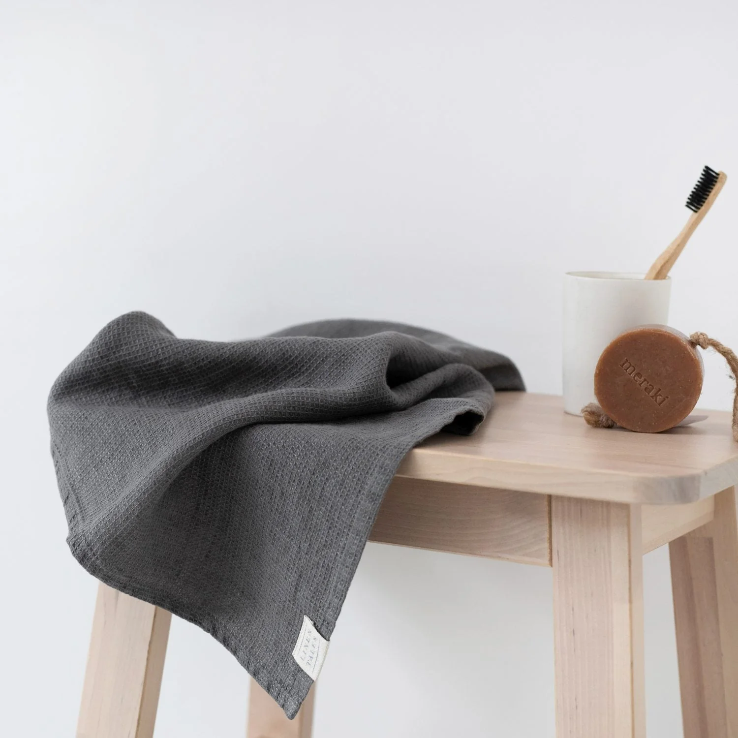 Charcoal Linen Fine Waffle Towel - Image 4