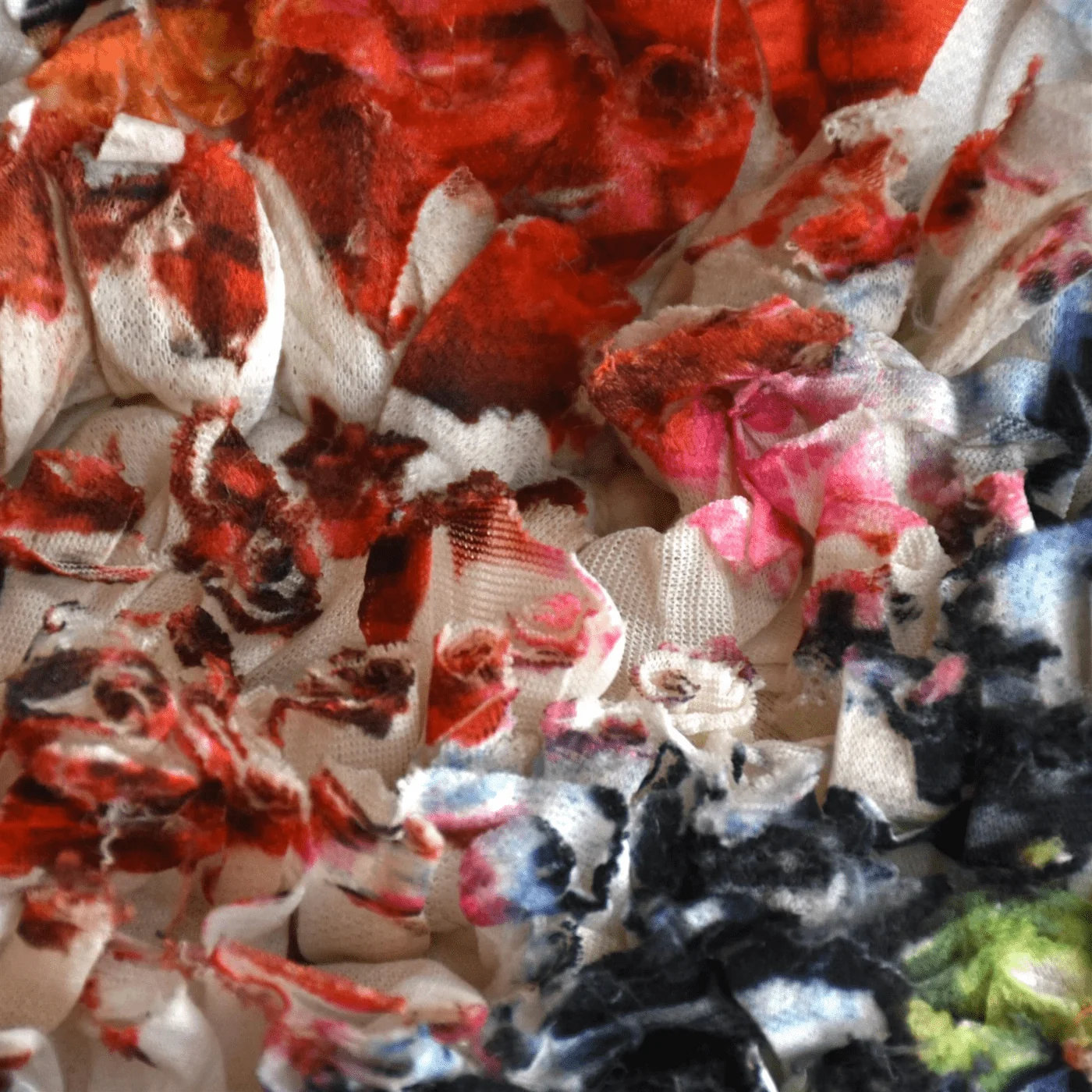Austen Organic Viscose Rug - Image 2