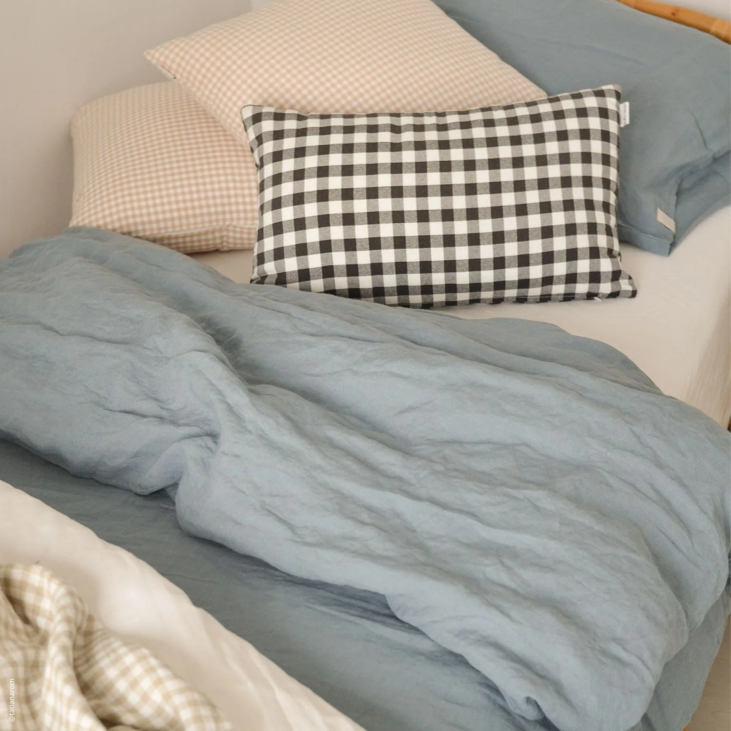 Blue Fog Linen Duvet Cover Set - Image 11