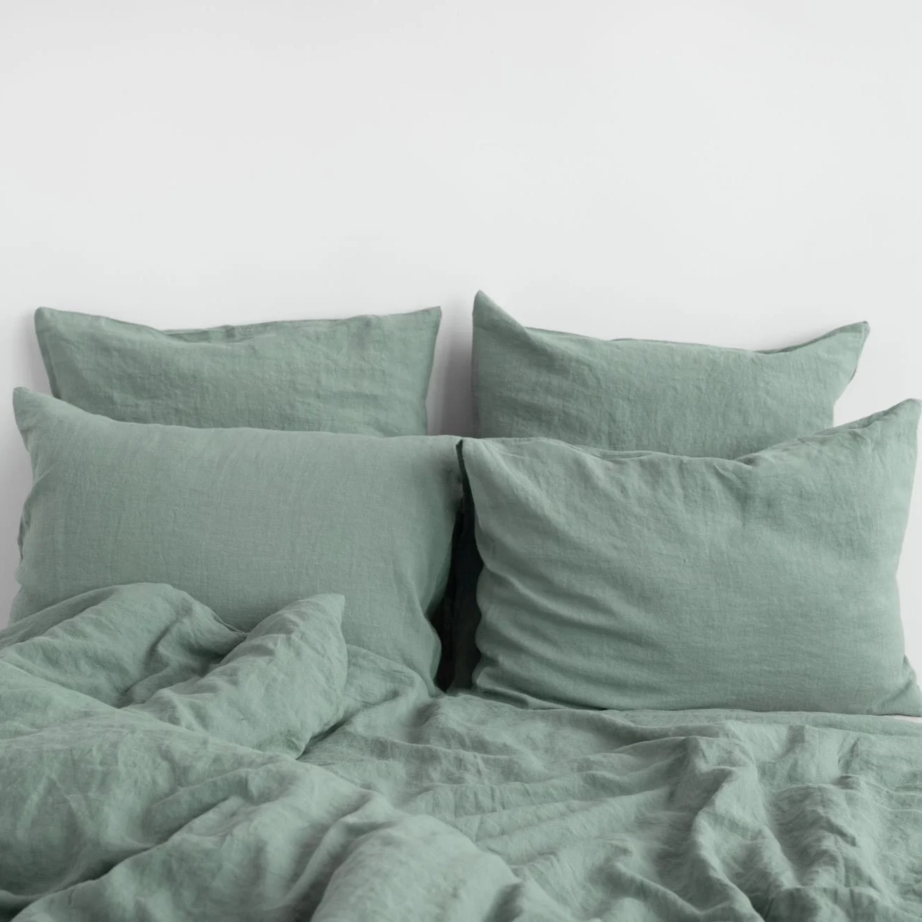 Green Milieu Linen Pillowcase - Image 3