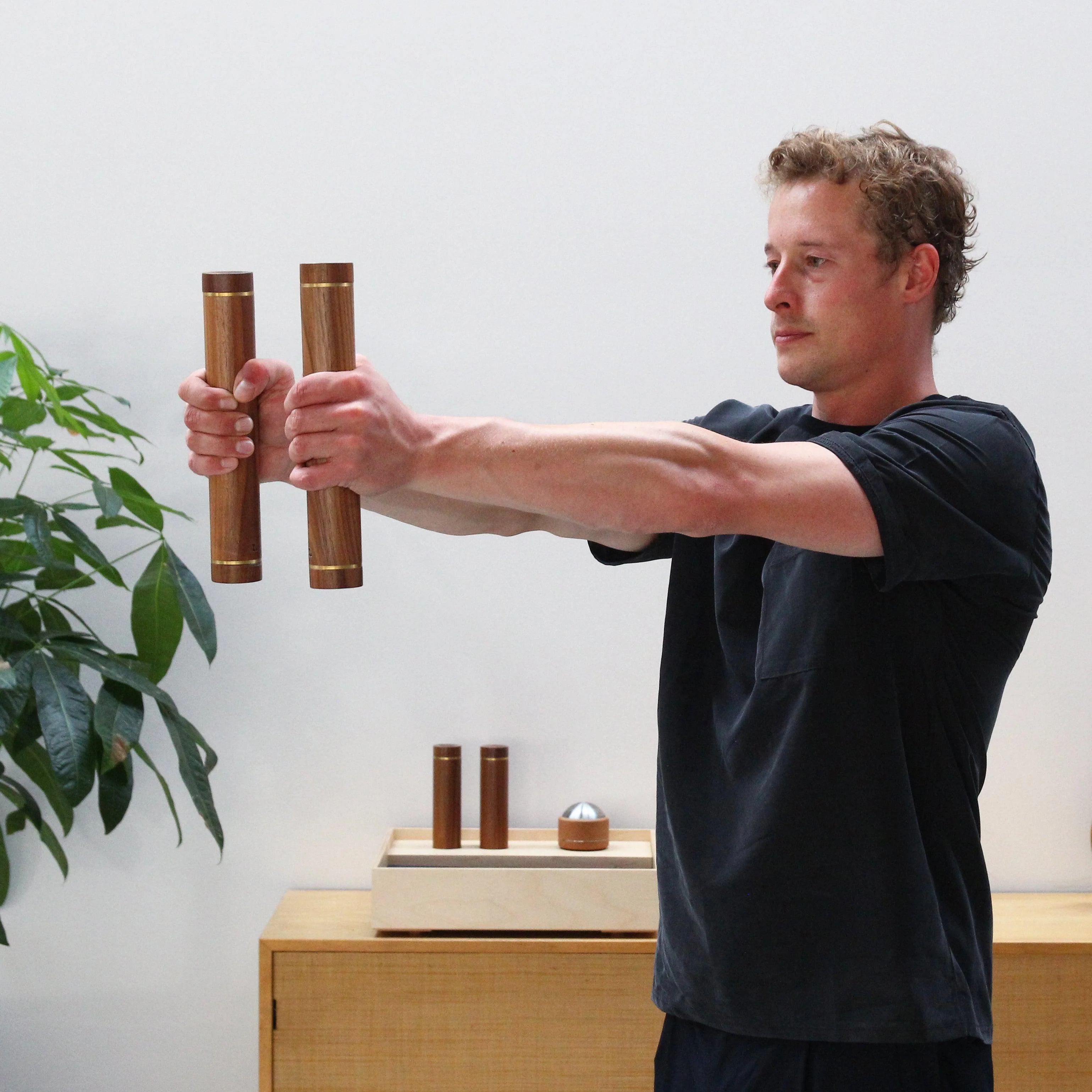 Maple Dumbbells - 1 kg - Image 2