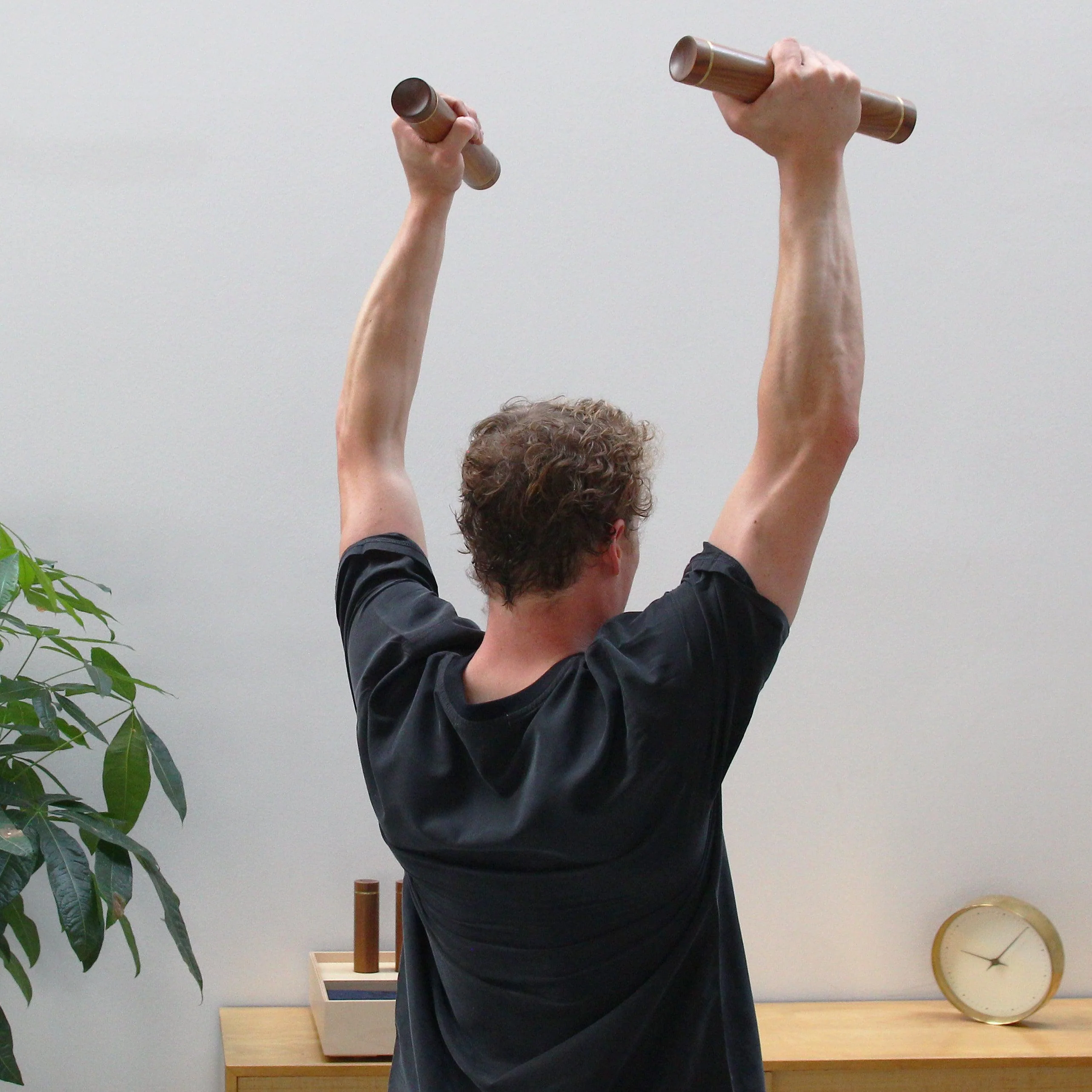 Walnut Dumbbells - 1kg - Image 9
