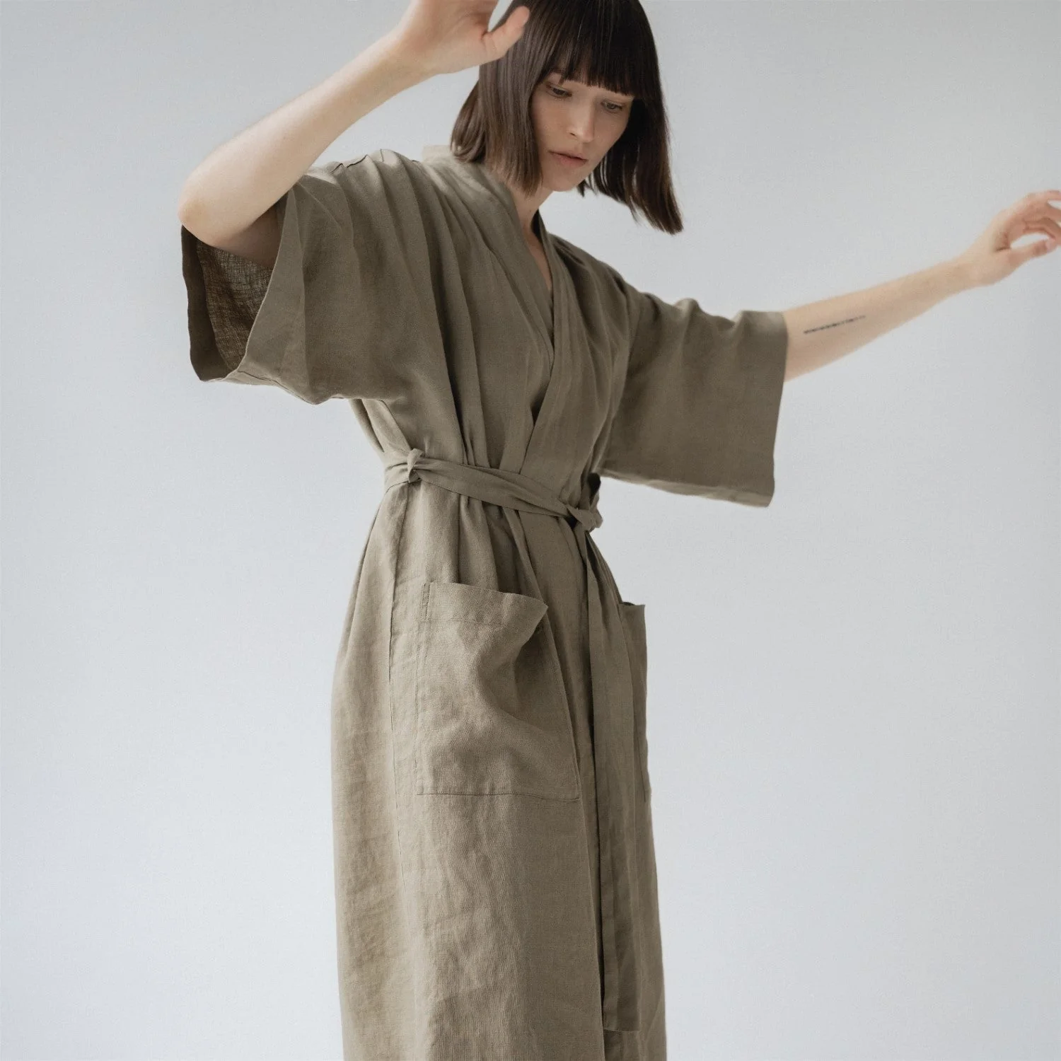 Khaki Linen Bathrobe - Image 4