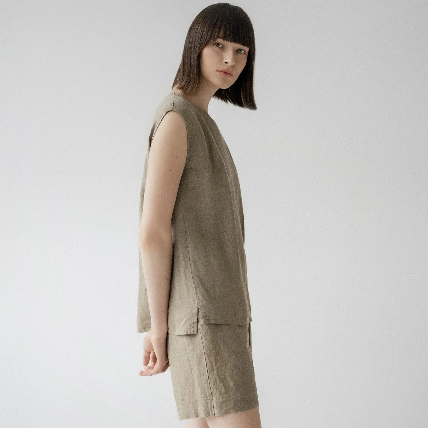 Verbena Khaki Linen Pyjama Set - Image 3