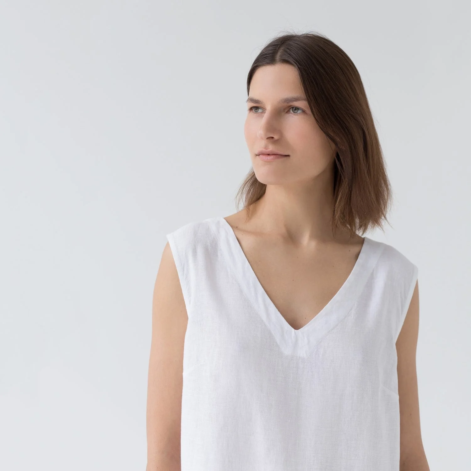 Nasturtium Optical White Linen Dress - Image 5
