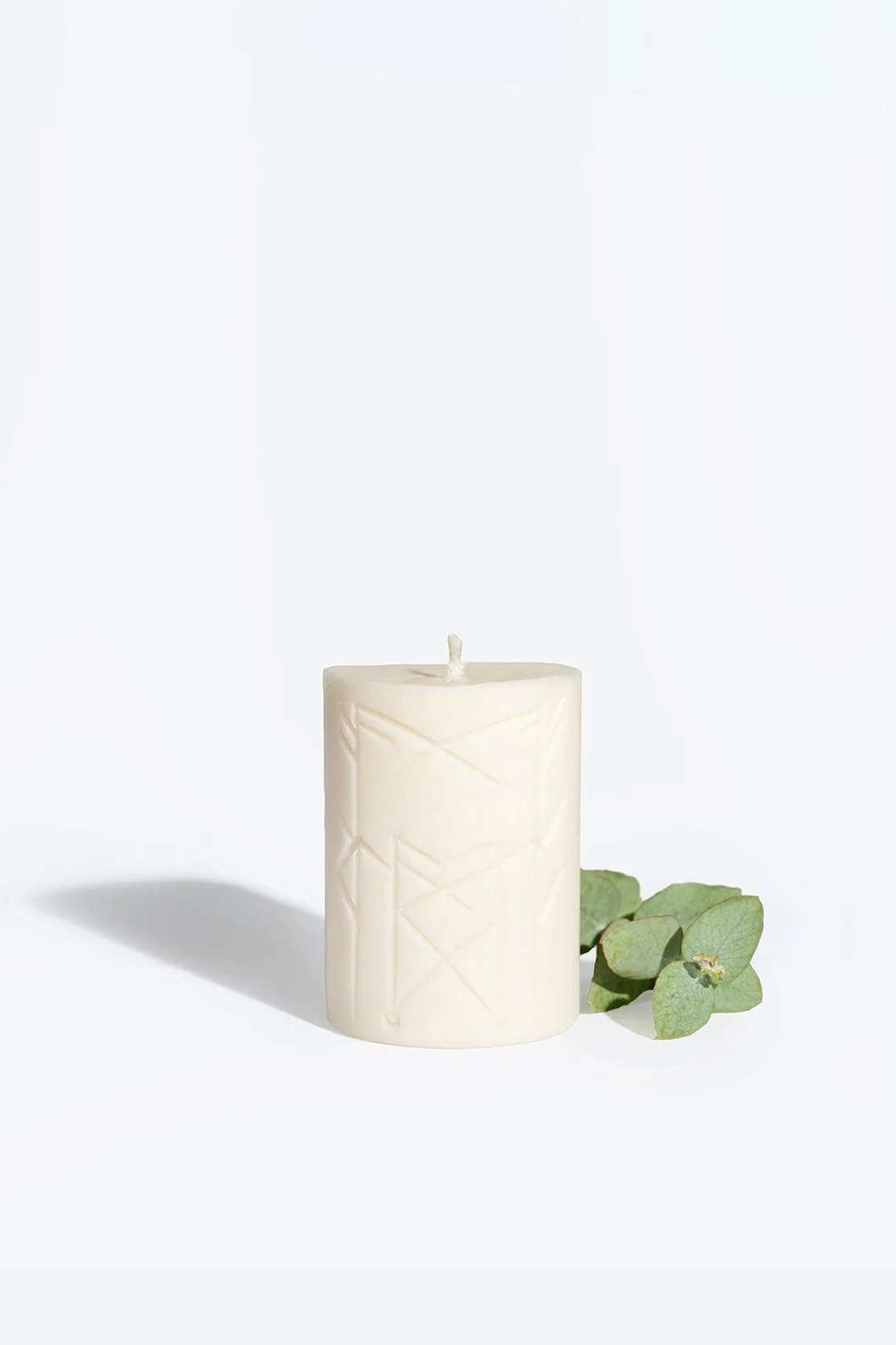 Norns Rune Candle - Image 4