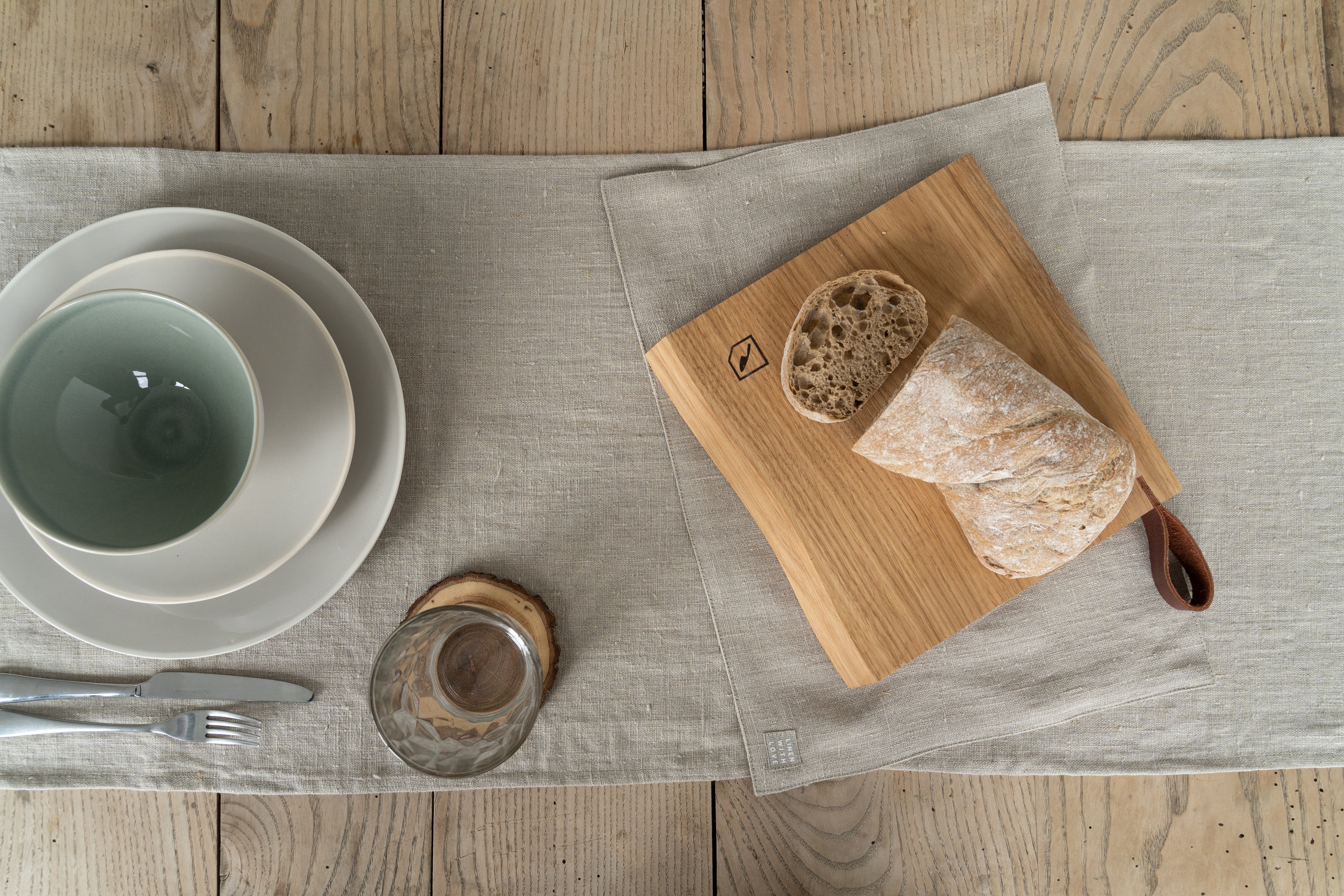 Mediea Mini Oak Cutting Board - Image 13