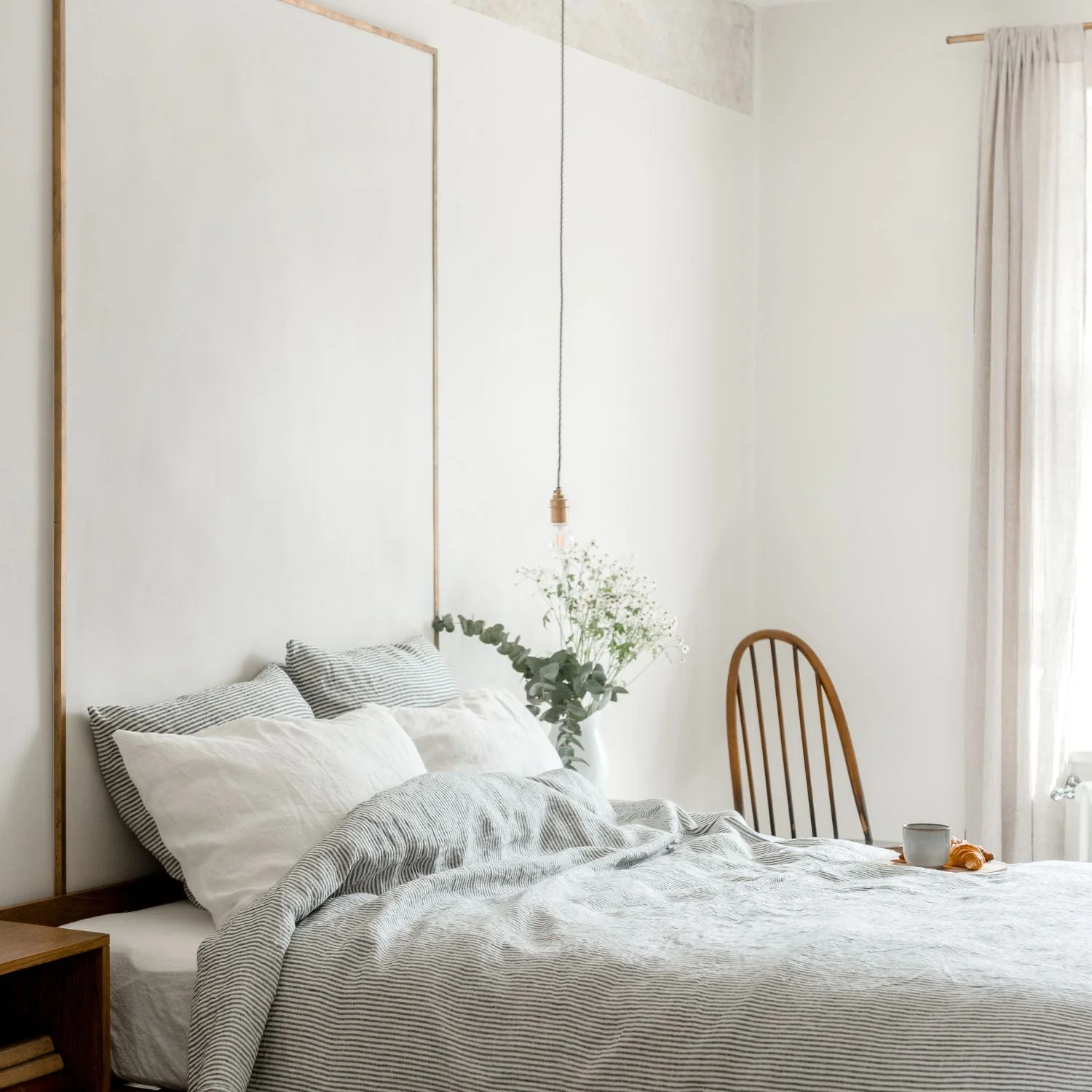 Thin Black Stripes Linen Duvet Cover Set - Image 9