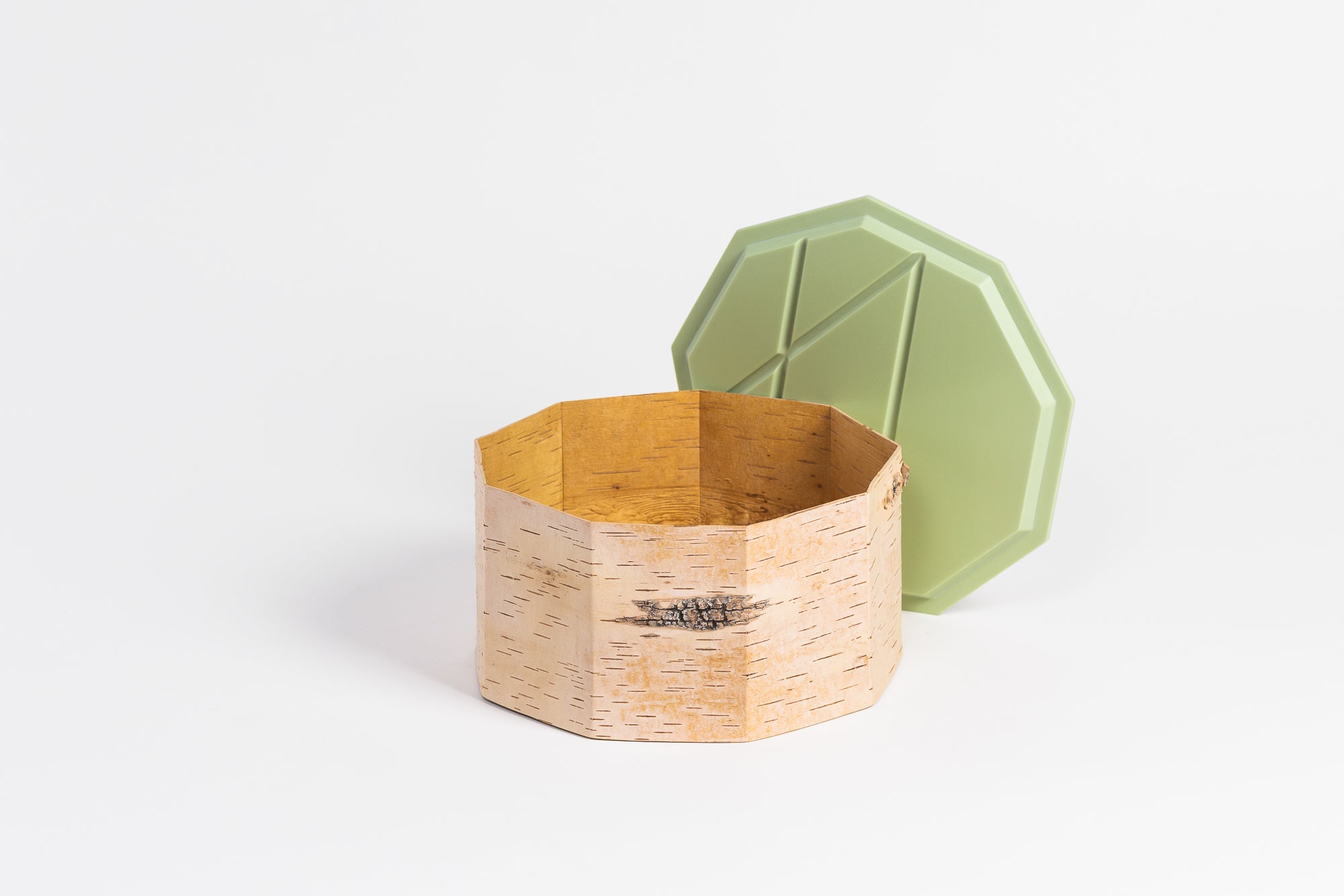 Tuesa Sai Birch Bark Breadbox - Image 25