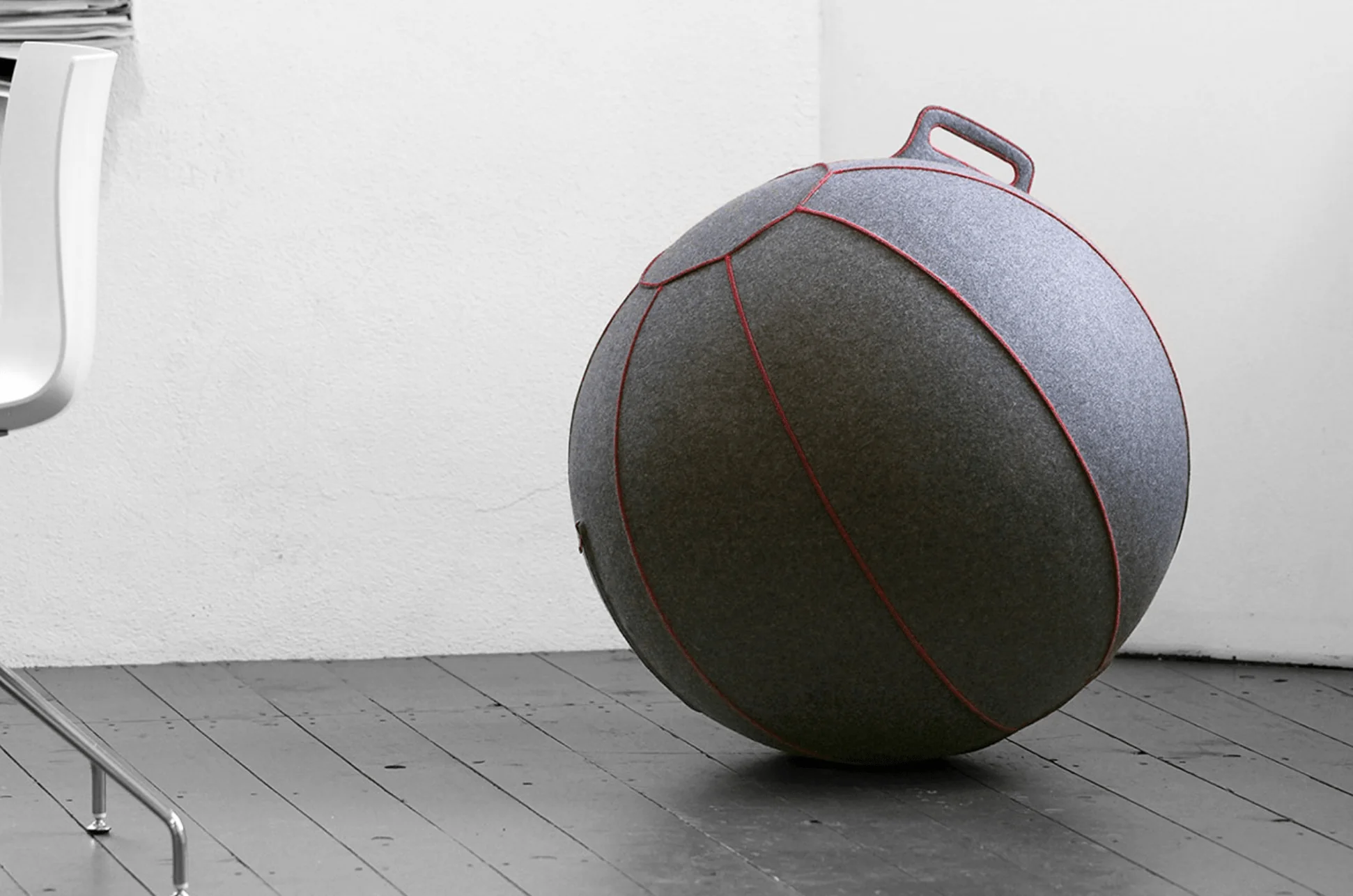Vluv Velt Sitting Ball - Image 5