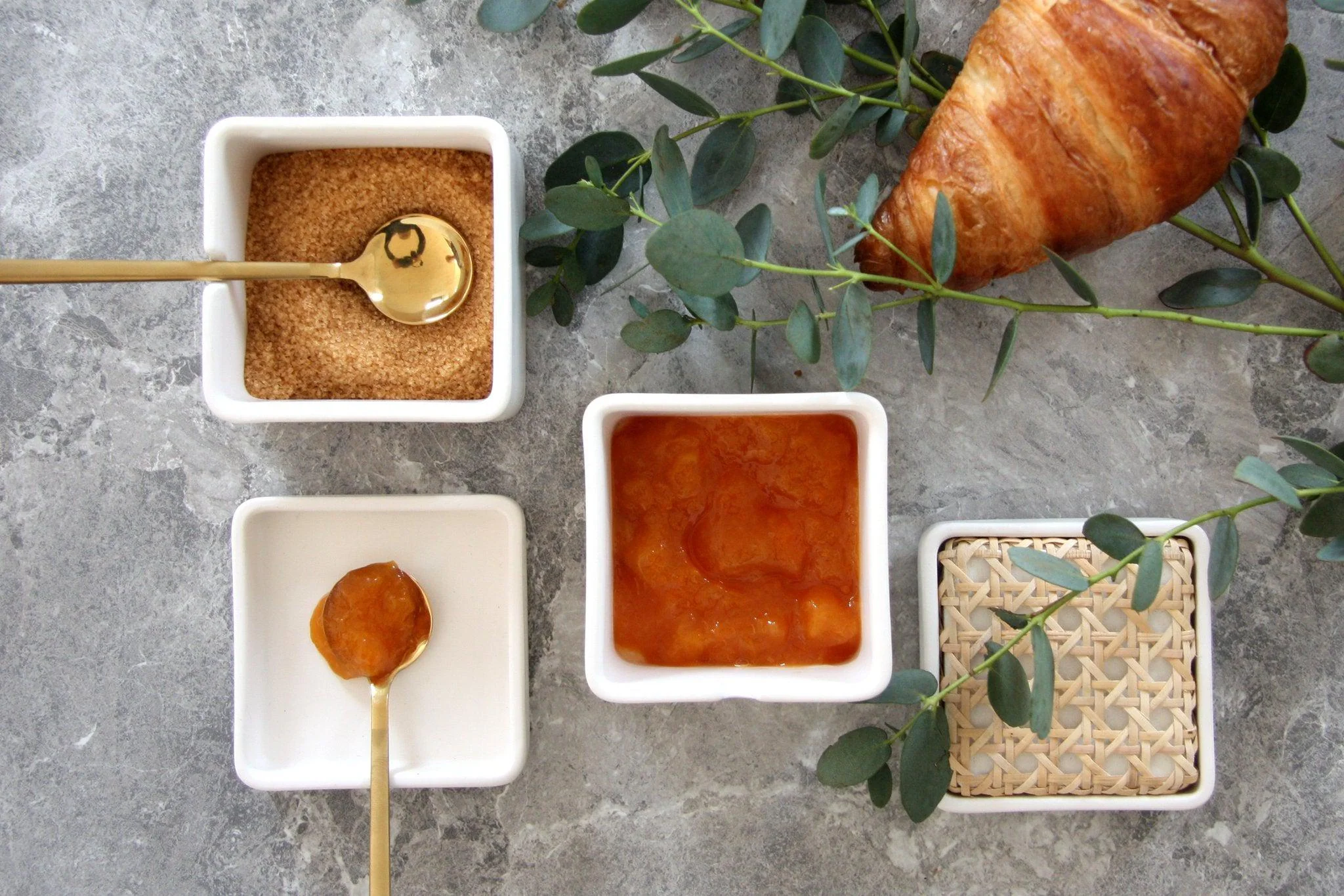 White Viennese Braid Concrete Box - Image 7