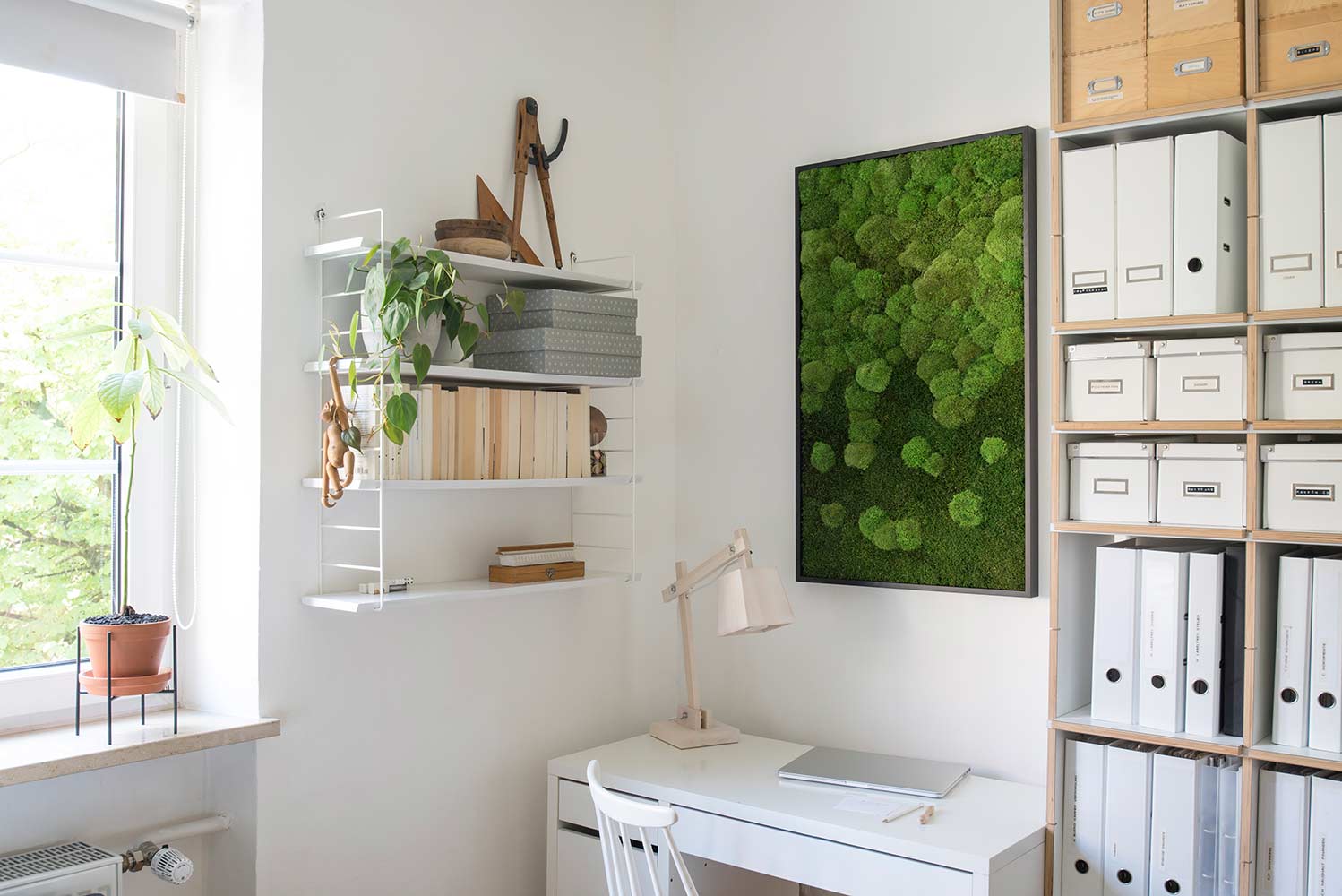 Wide Merging Moss Wall Art (140x40cm) - Image 4
